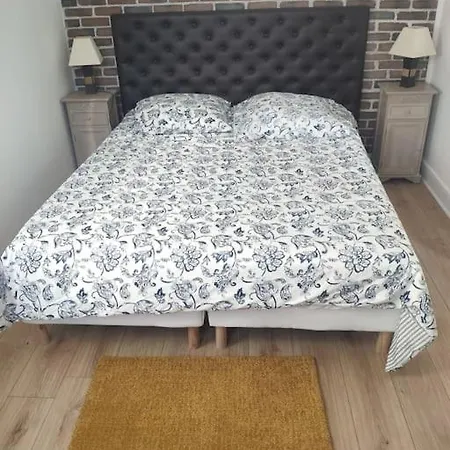 Les Coquelicots Apartmán *